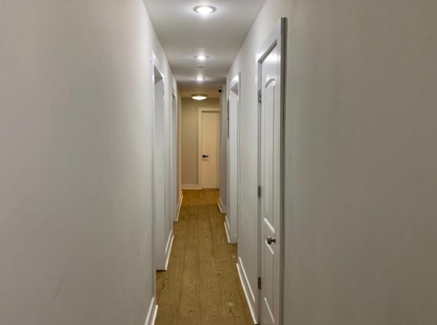 Manhattan Bedrooms Nyc! นิวยอร์ก ภายนอก รูปภาพ